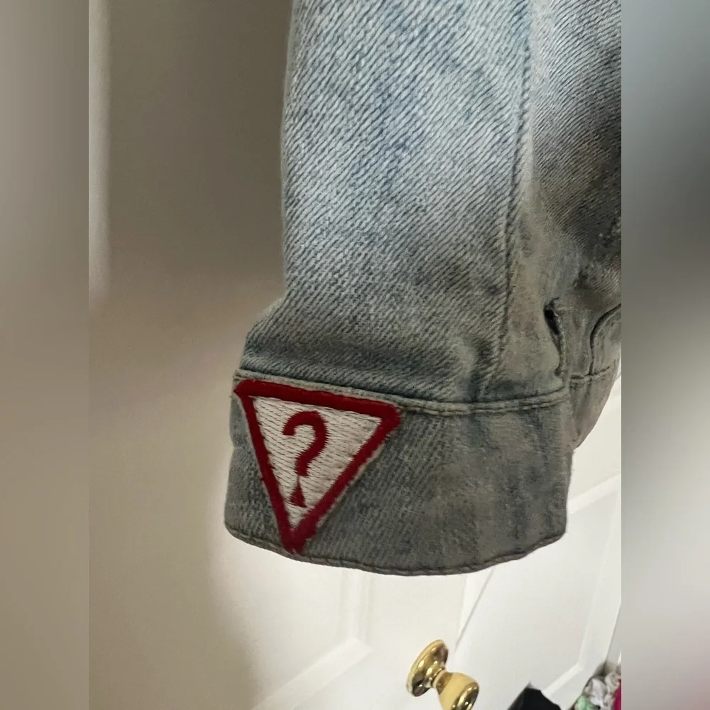 Guess Light Wash Denim Vest - Picture 6 of 6